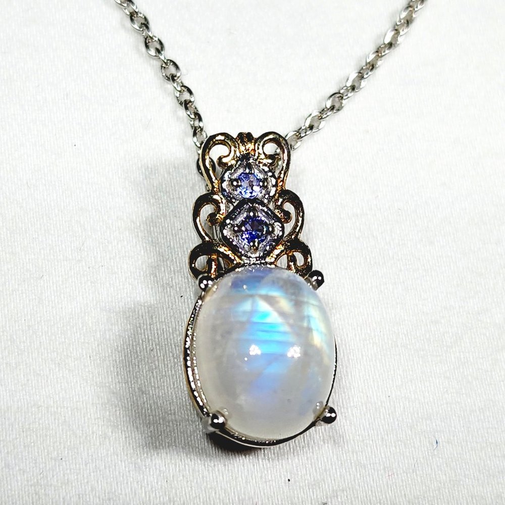 Rainbow Moonstone & Tanzanite pendant necklace in Plat&14K YG over 925SS 9.50cts